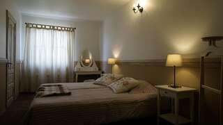 Отель Zaku Krogs Юркалне Классический двухместный номер с 1 кроватью или 2 отдельными кроватями-1
